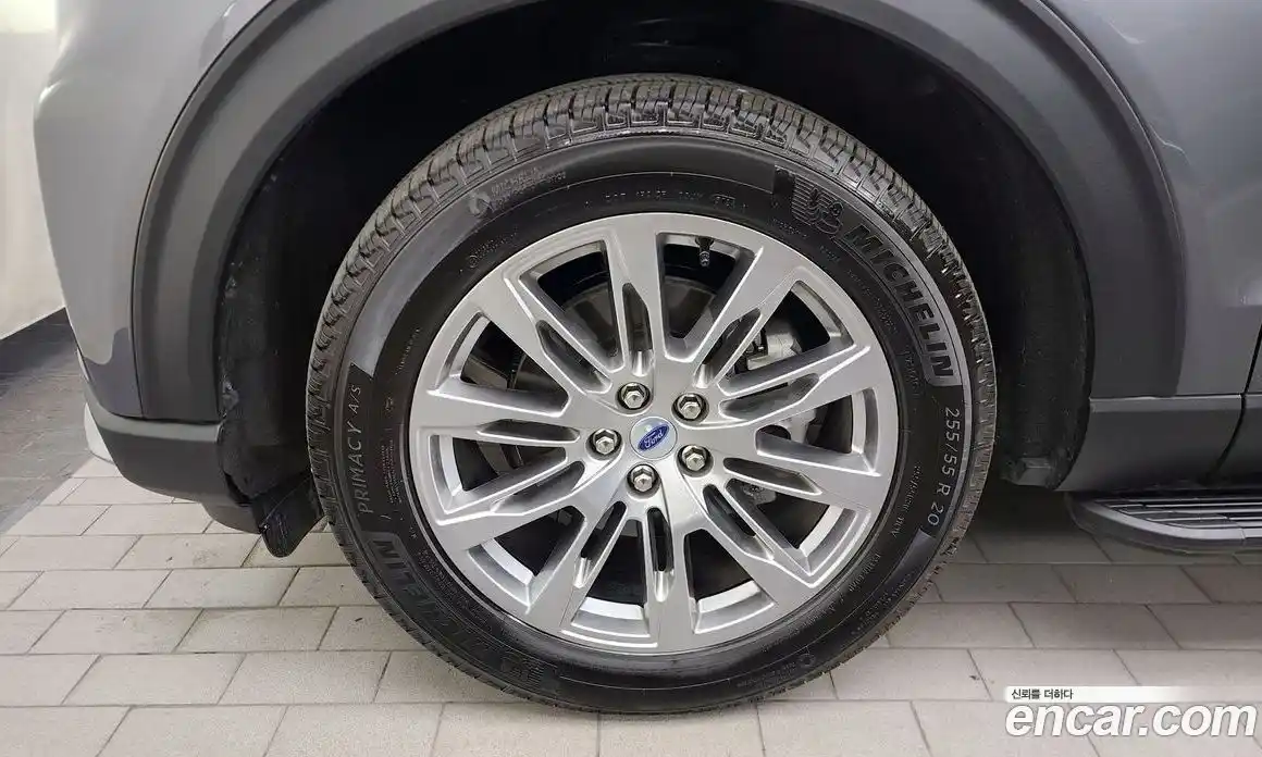 Ford Explorer 2025 2.3 автомат (гидро), фото 4