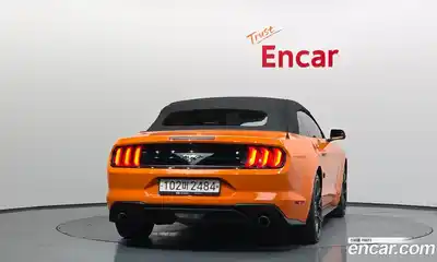 Ford Mustang 2020 2.3 автомат (гидро), миниатюра 3