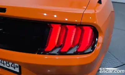 Ford Mustang 2020 2.3 автомат (гидро), миниатюра 8
