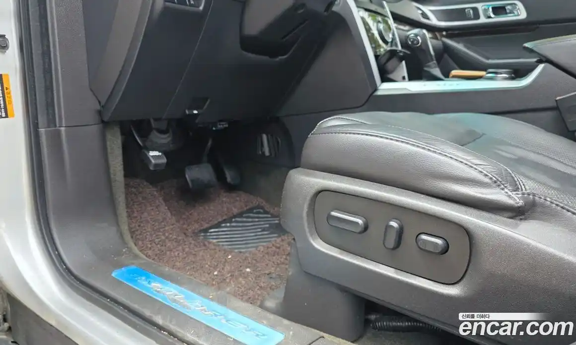 Ford Explorer 2013 3.5 автомат (гидро), фото 32