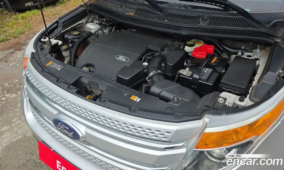 Ford Explorer 2013 3.5 автомат (гидро), фото 6