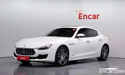 Maserati Ghibli