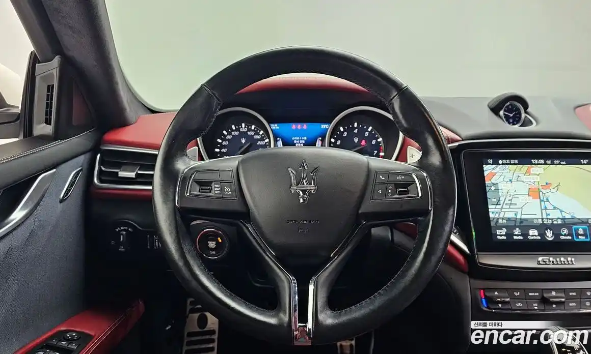 Maserati Ghibli 2017 3.0 гидро, фото 13