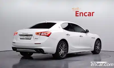 Maserati Ghibli 2017 3.0 гидро, миниатюра 2