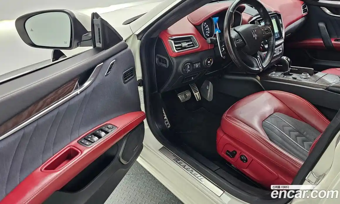 Maserati Ghibli 2017 3.0 гидро, фото 10