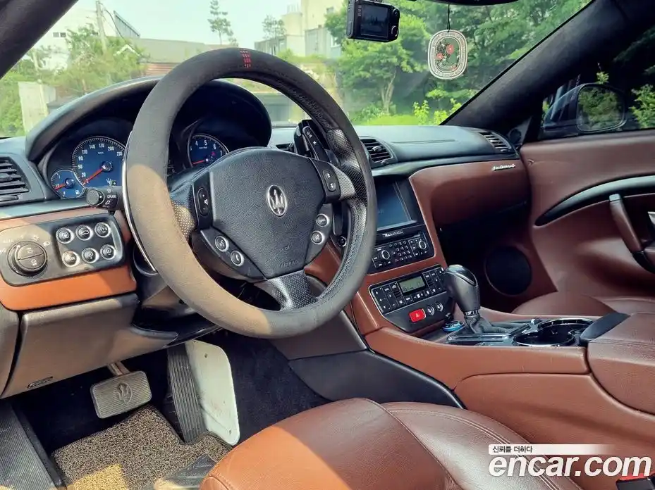 Maserati GranTurismo 2009 4.7 гидро, фото 16