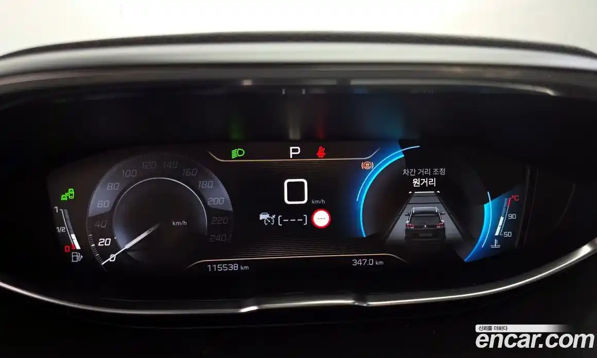 Peugeot 3008 2019 1.5 автомат (гидро), фото 11