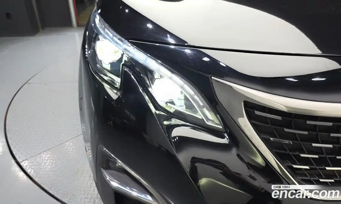Peugeot 3008 2019 1.5 автомат (гидро), фото 8