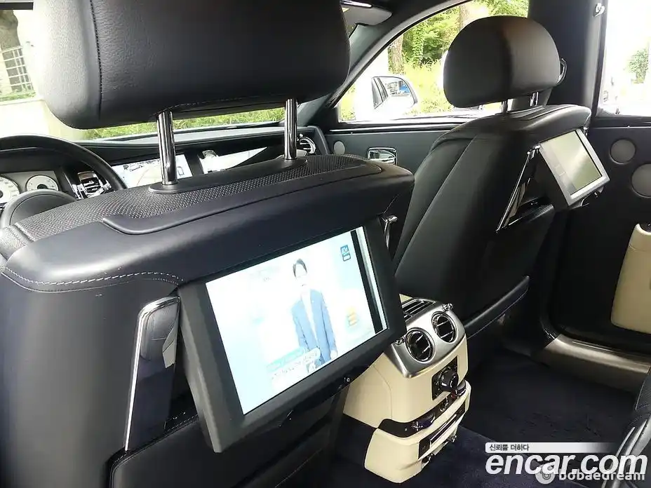 Rolls-Royce Ghost 2017 6.6 гидро, фото 19
