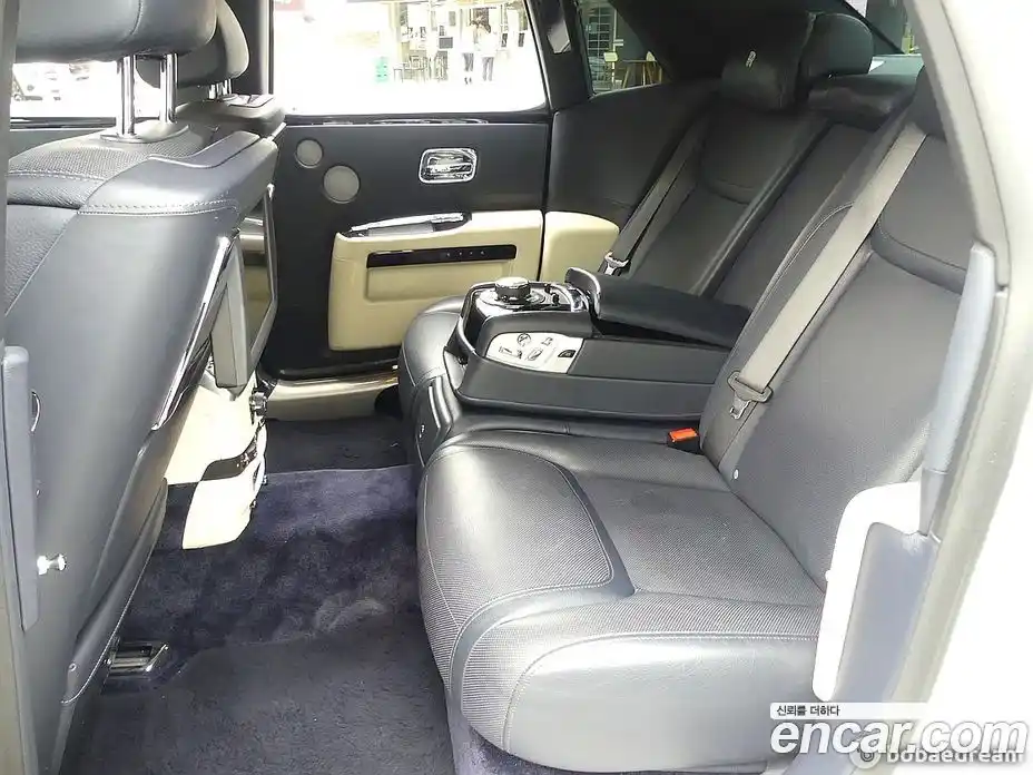 Rolls-Royce Ghost 2017 6.6 гидро, фото 20