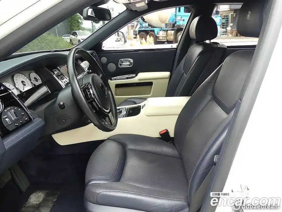 Rolls-Royce Ghost 2017 6.6 гидро, фото 10