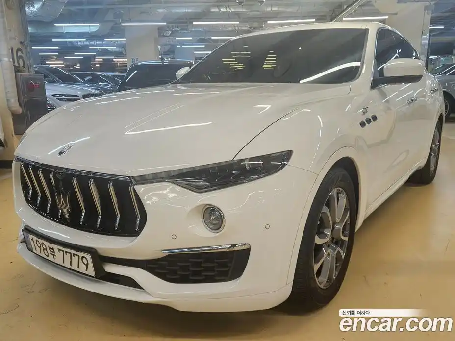 Maserati Levante 2022 2.0 гидро, фото 3