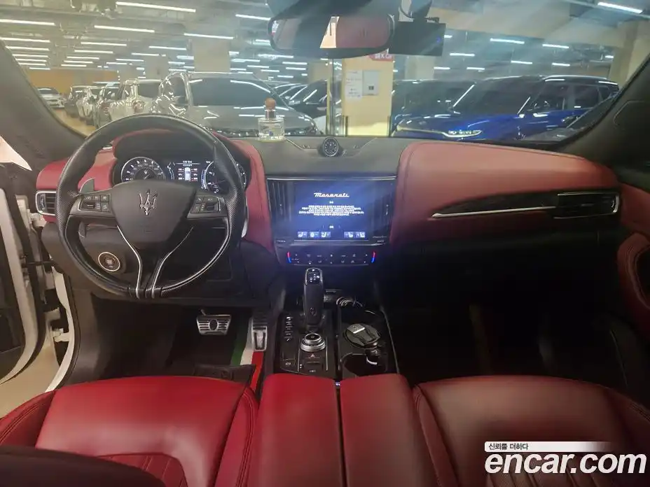 Maserati Levante 2022 2.0 гидро, фото 7