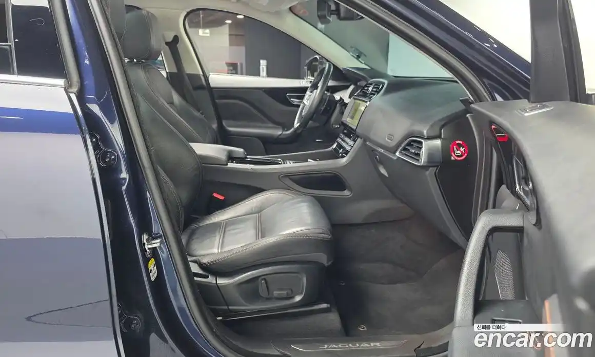 Jaguar F-Pace 2018 2.0 гидро, фото 11