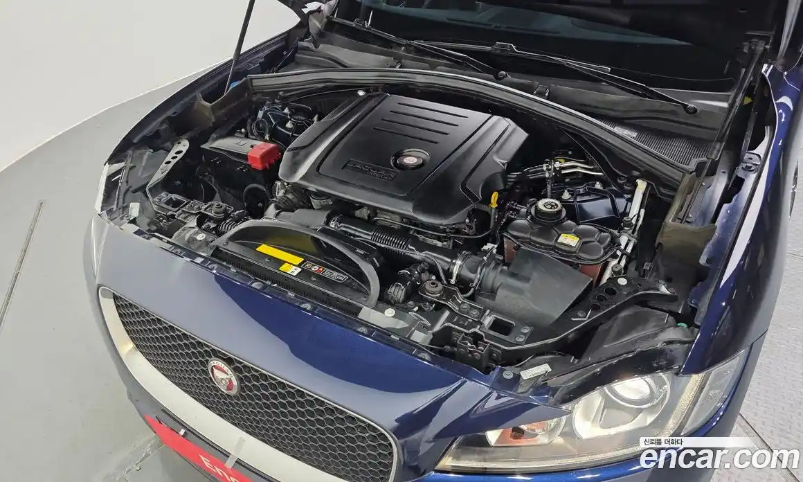 Jaguar F-Pace 2018 2.0 гидро, фото 6