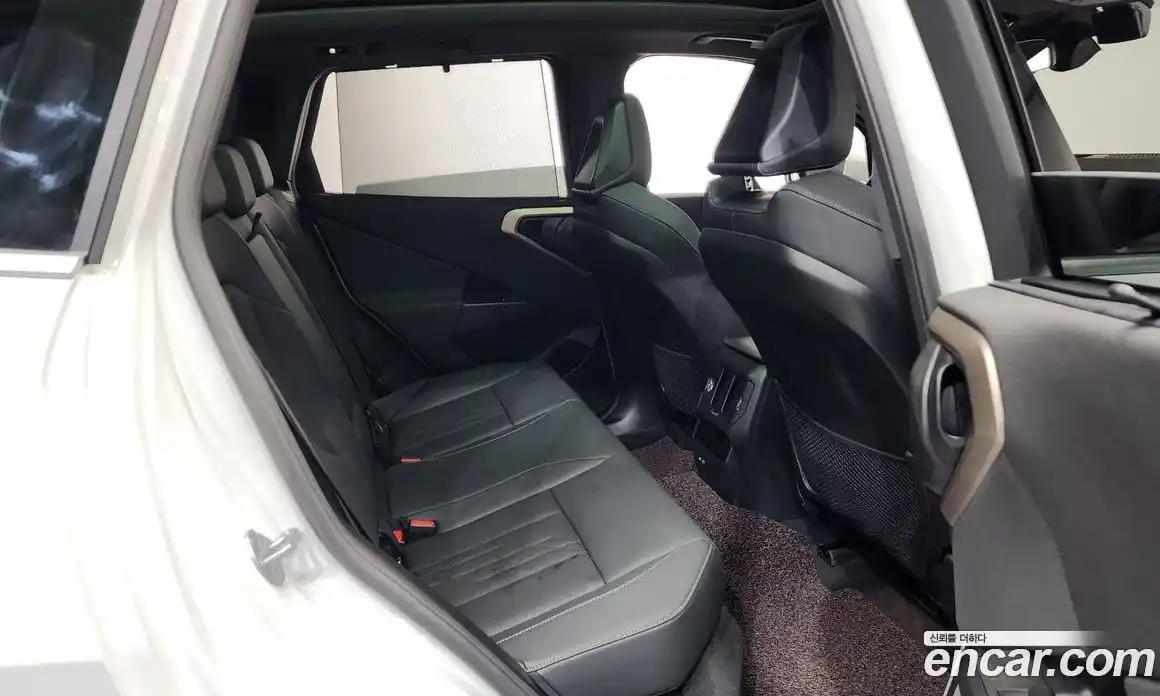 BMW X3 2025 2.0 автомат (гидро), фото 12