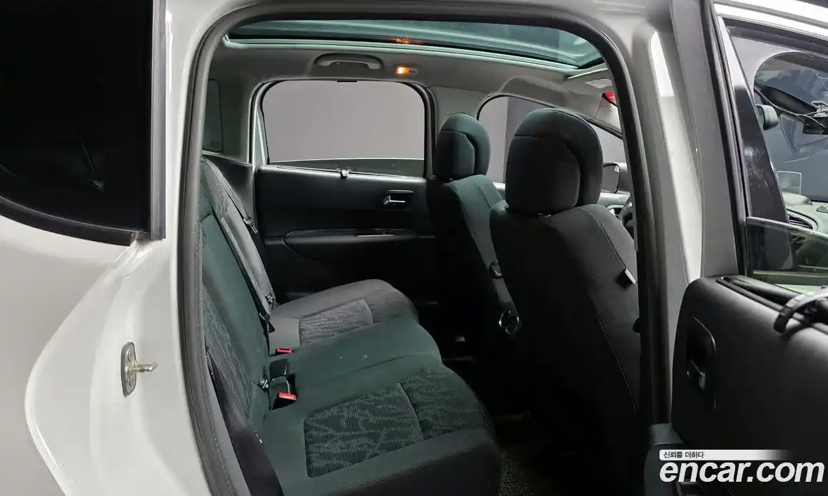 Peugeot 3008 2013 1.6 автомат (гидро), фото 12