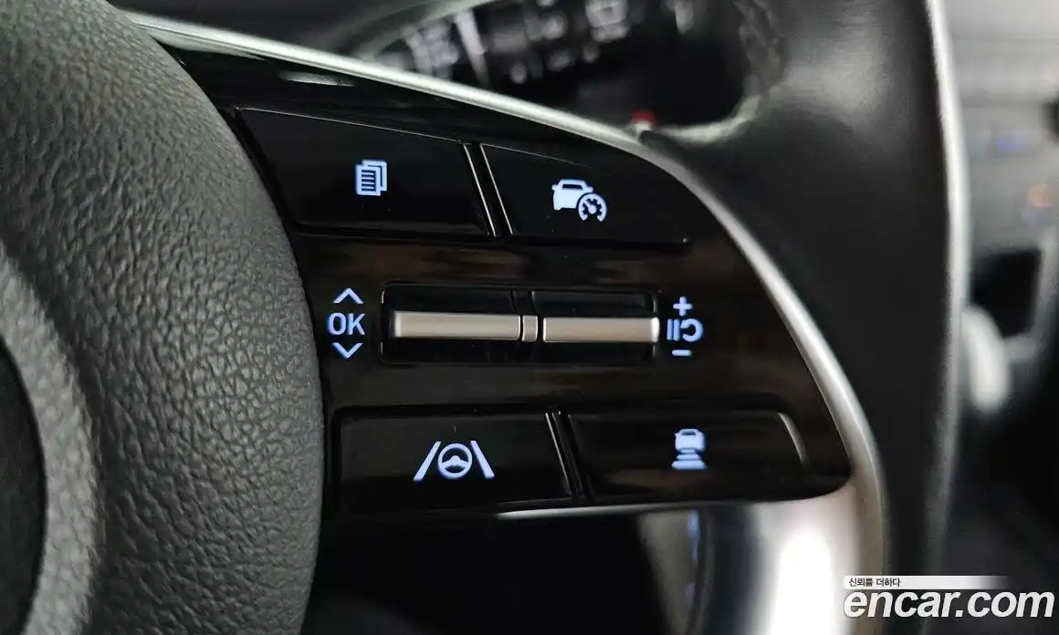 Hyundai Staria 2021 2.2 автомат (гидро), фото 16