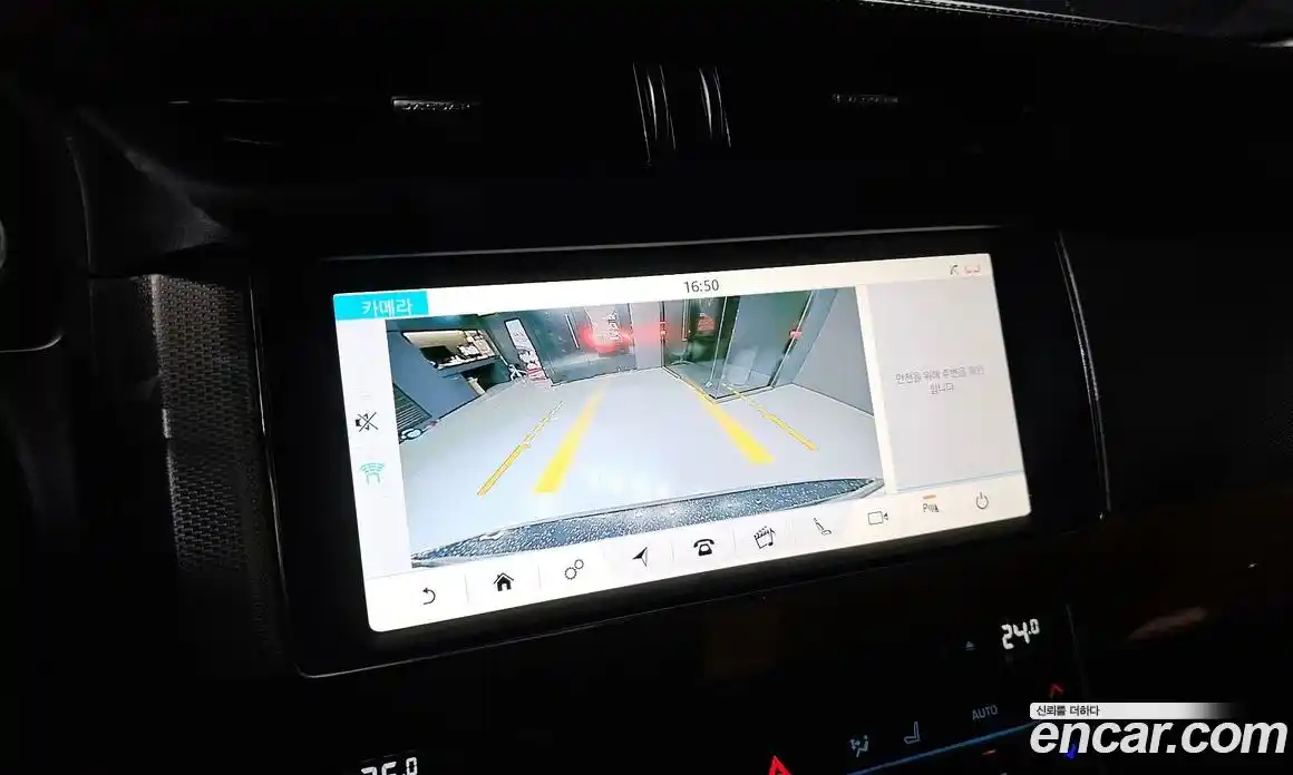 Jaguar XF 2018 2.0 гидро, фото 16