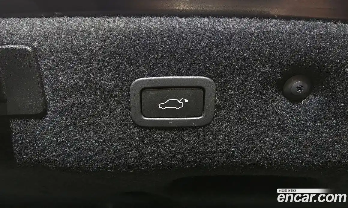 Jaguar XF 2018 2.0 гидро, фото 20