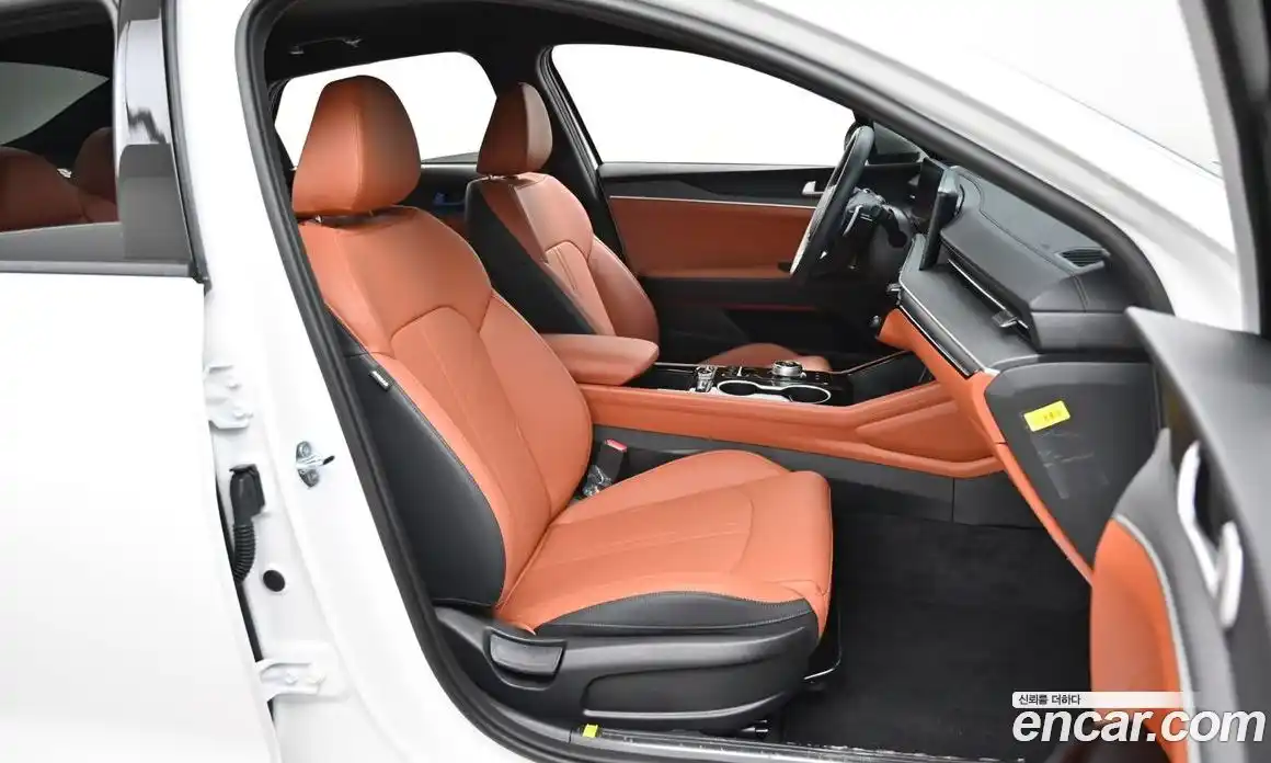 Kia K5 (Optima) 2025 1.6 автомат (гидро), фото 11
