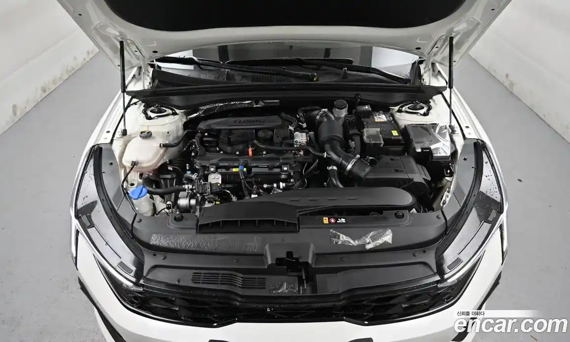 Kia K5 (Optima) 2025 1.6 автомат (гидро), фото 7