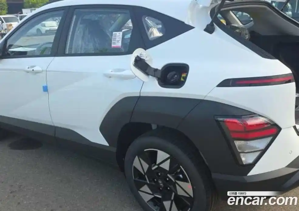 Hyundai Kona 2026 1.6 автомат (гидро), фото 9