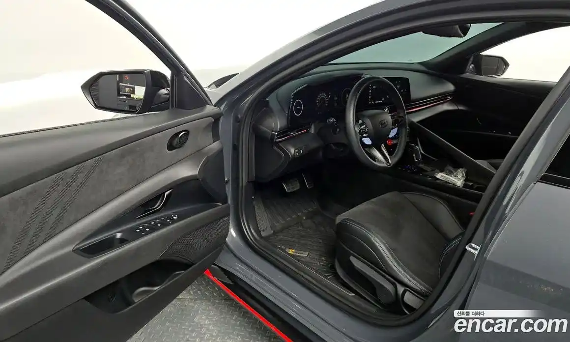 Hyundai Avante 2024 2.0 автомат (гидро), фото 12
