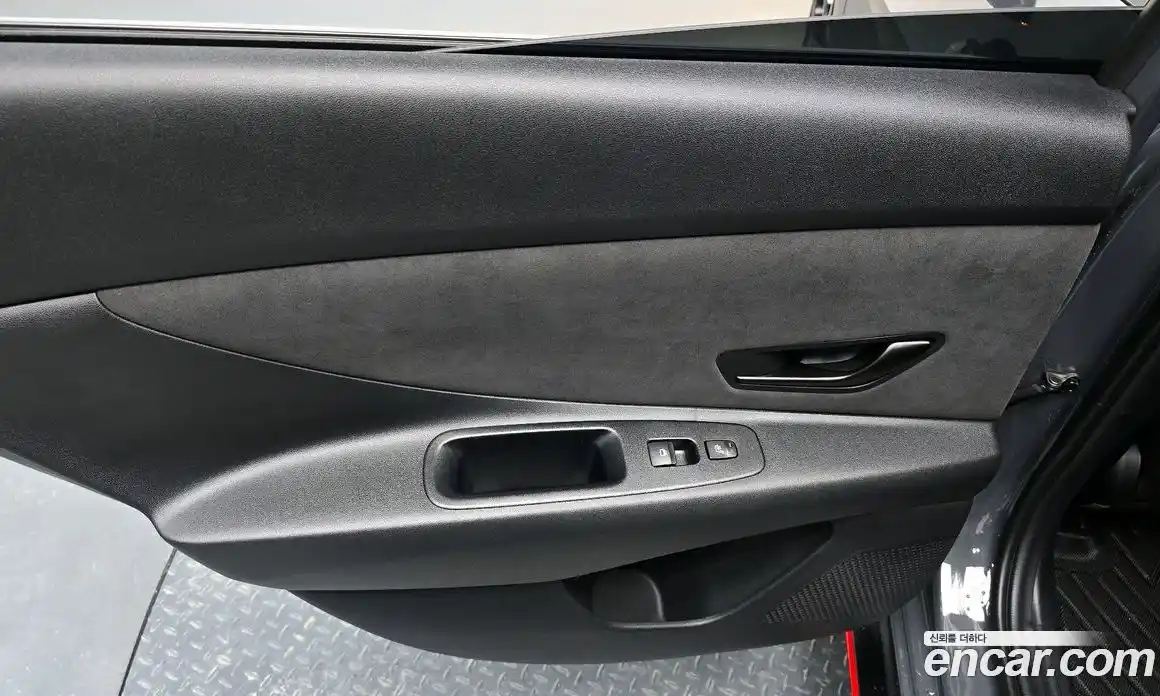 Hyundai Avante 2024 2.0 автомат (гидро), фото 14