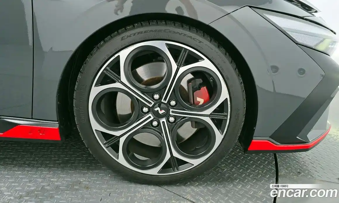 Hyundai Avante 2024 2.0 автомат (гидро), фото 17