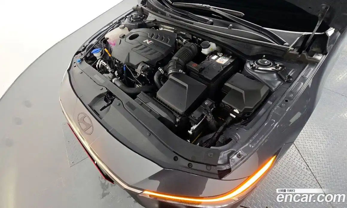 Hyundai Avante 2024 2.0 автомат (гидро), фото 5