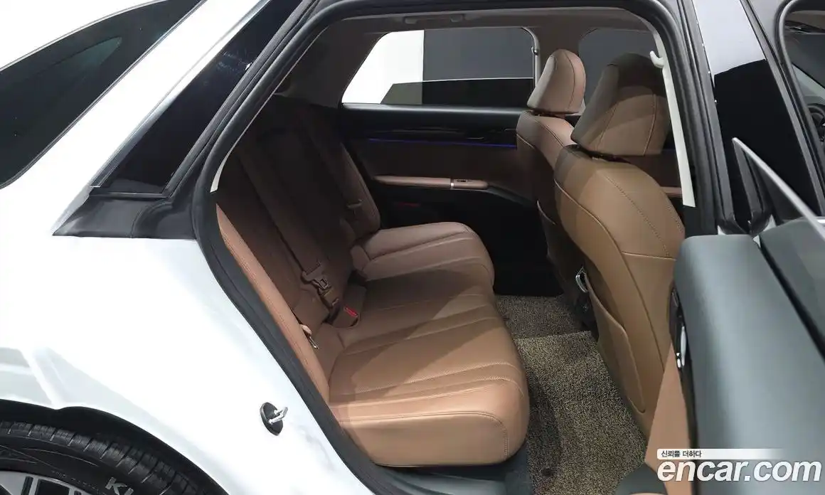 Hyundai Grandeur 2025 2.5 автомат (гидро), фото 17