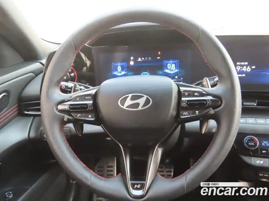 Hyundai Avante 2025 1.6 автомат (гидро), фото 12