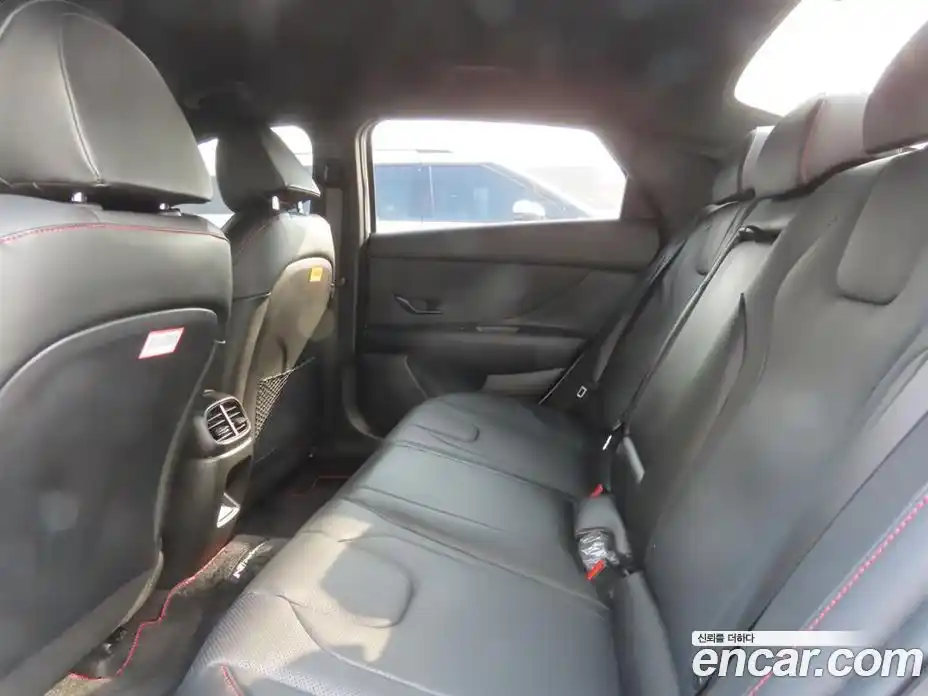 Hyundai Avante 2025 1.6 автомат (гидро), фото 16