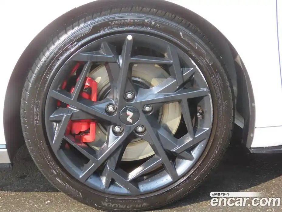 Hyundai Avante 2025 1.6 автомат (гидро), фото 5