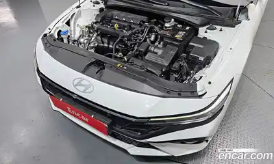 Hyundai Avante 2023 1.6 автомат (гидро), миниатюра 6
