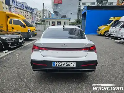 Hyundai Avante 2023 1.6 автомат (гидро), миниатюра 5