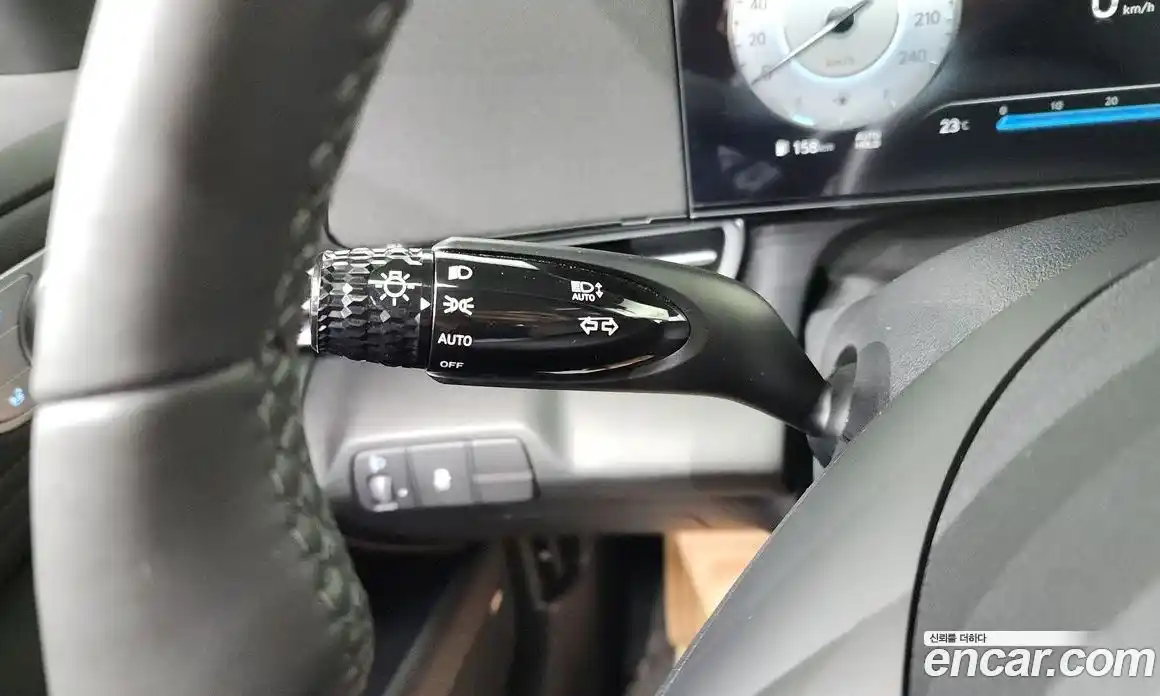 Hyundai Avante 2024 1.6 автомат (гидро), фото 28