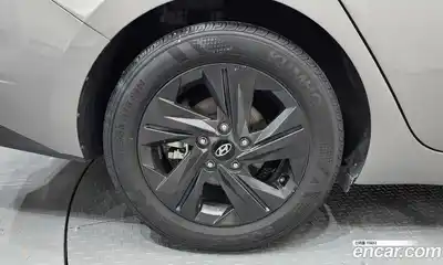 Hyundai Avante 2022 1.6 автомат (гидро), миниатюра 5