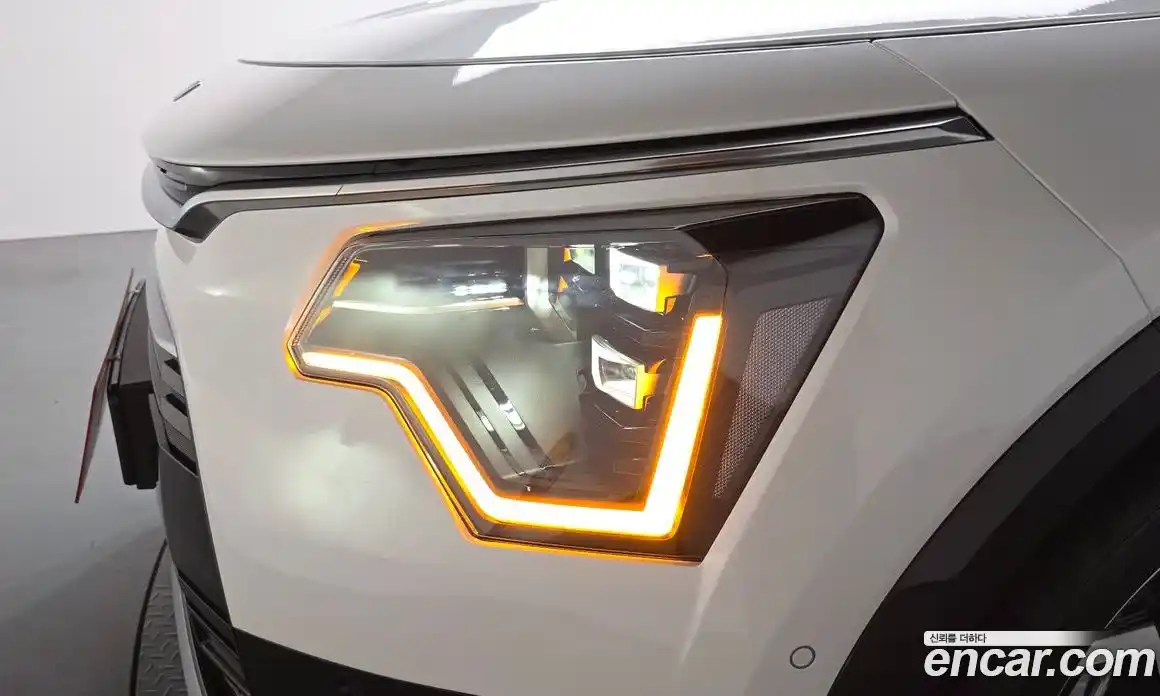 Kia Niro 2025 1.6 автомат (гидро), фото 7