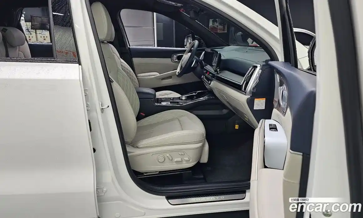 Kia Sorento 2024 1.6 автомат (гидро), фото 17