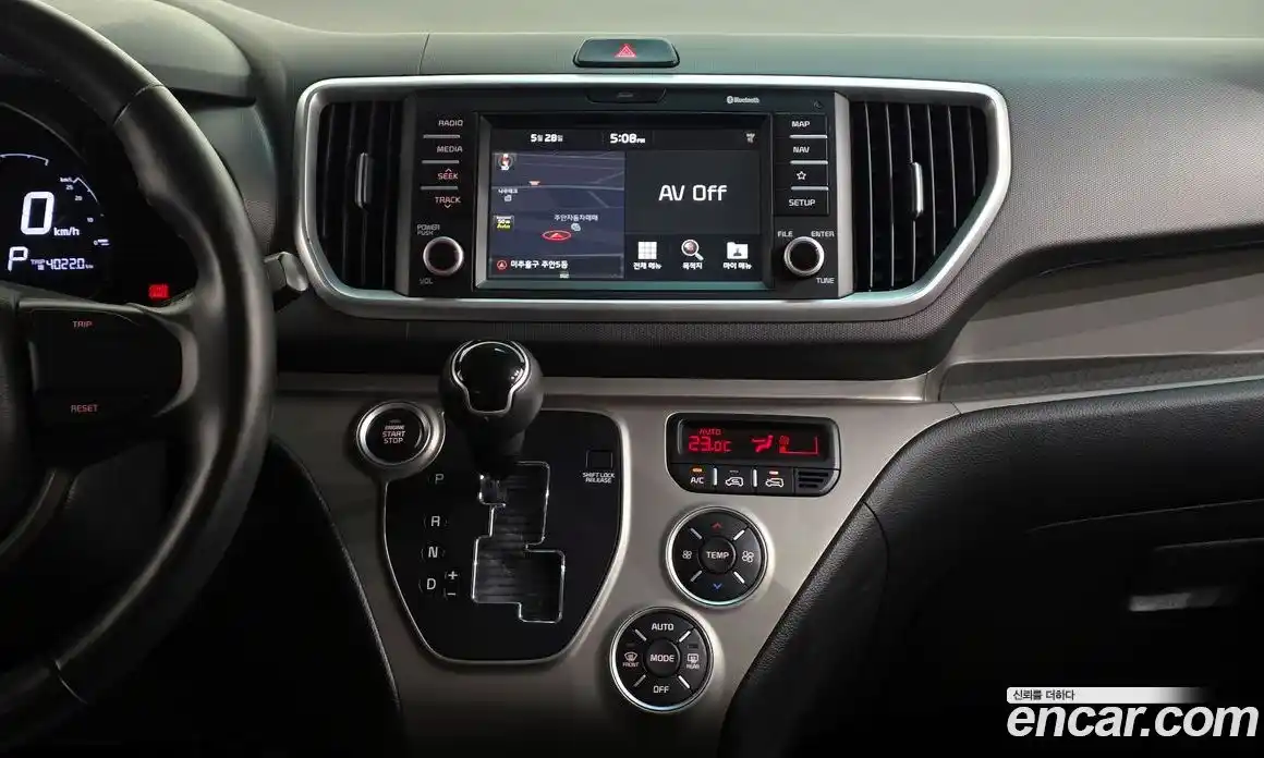 Kia Ray 2018 1.0 автомат (гидро), фото 14