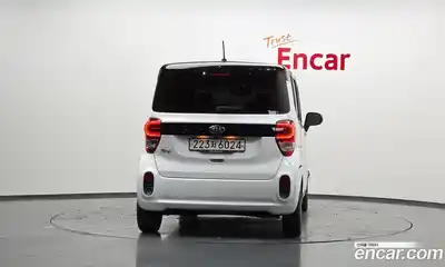 Kia Ray 2018 1.0 автомат (гидро), миниатюра 4