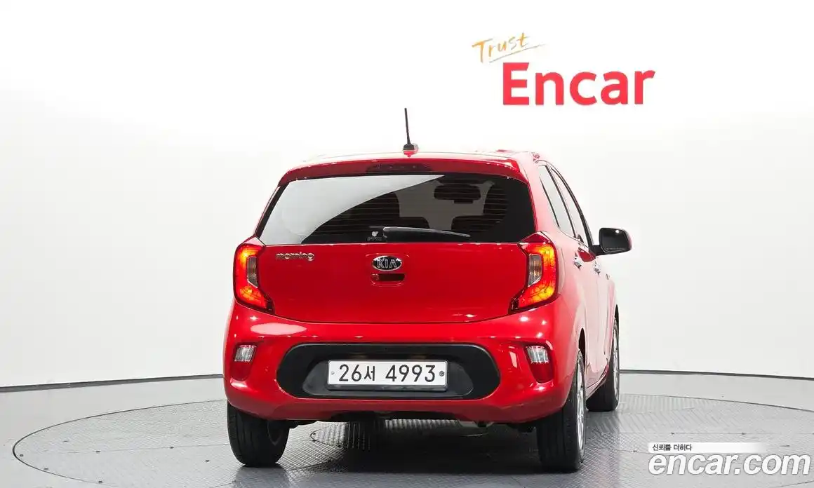 Kia Morning 2019 1.0 автомат (гидро), фото 4