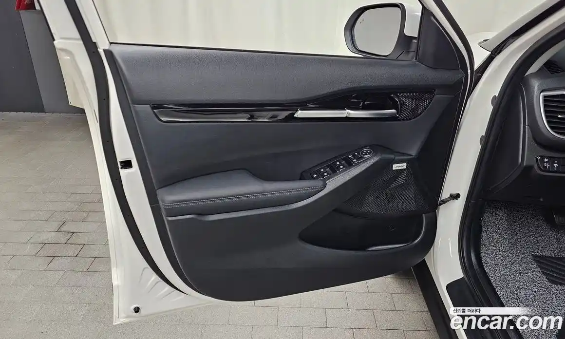 Kia Seltos 2022 1.6 автомат (гидро), фото 14