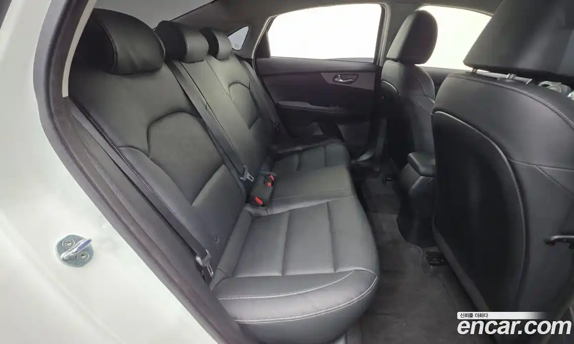 Kia K3 2021 1.6 автомат (гидро), фото 20