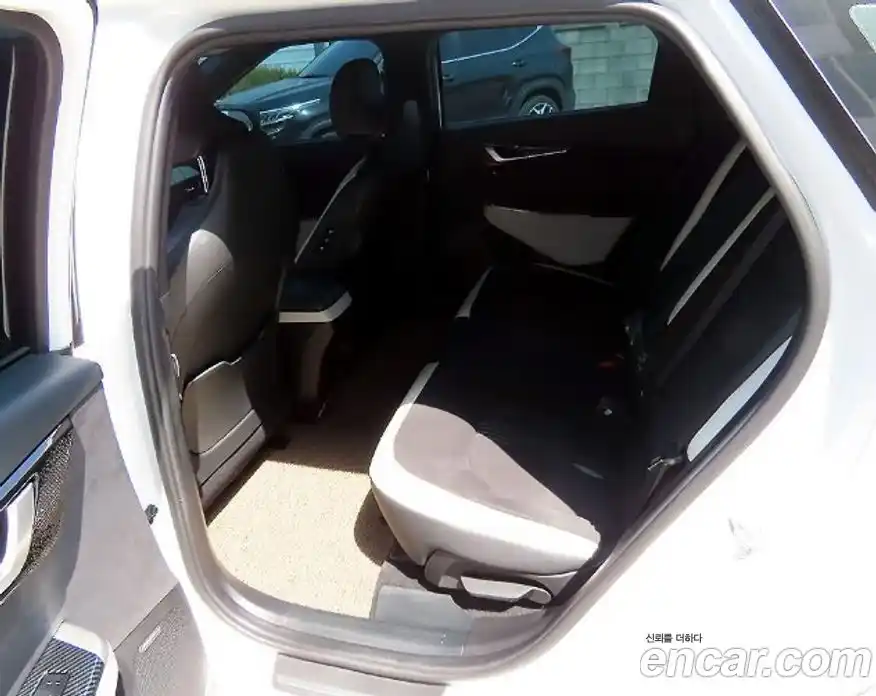 Kia EV6 2024 автомат (гидро), фото 11