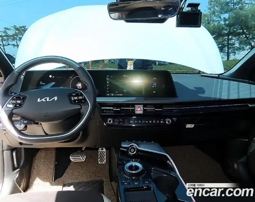 Kia EV6 2024 автомат (гидро), фото 8