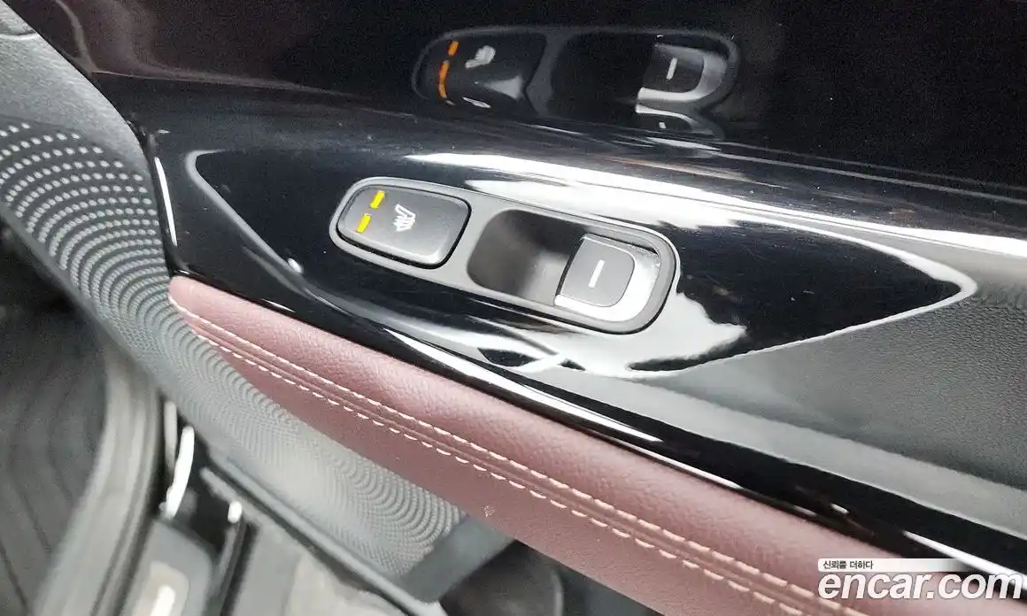Kia Niro 2021 1.6 автомат (гидро), фото 25