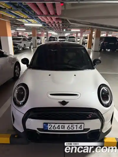Mini Cooper 2023 2.0 автомат (гидро), миниатюра 4